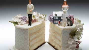 wedding cake Groom Elopes With Soon-To-Be Mother-In-Law Nine Days Before Wedding