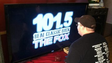 WATCH: Elvira Showing Off Her Pumpkins In October