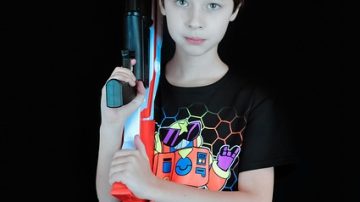 kid playing with toy Japan Recalls 16-Thousand Toy Pistols That Can Fire Real Ammo