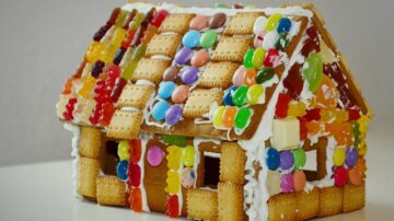 Disney+ And Hulu Reveal The World's Largest Gingerbread House