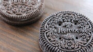 OREO Just Released A Chicken-Flavored Cookie