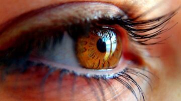 Men Are Trimming Their Eyelashes To Look More Masculine